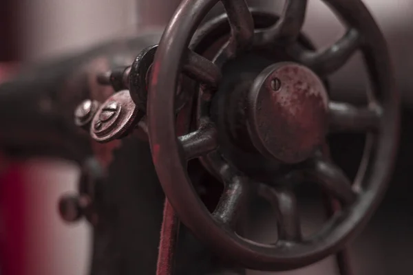 Παλιά Αντίκα Γερμανική Ραπτική Μηχανή Αντίκα — Φωτογραφία Αρχείου