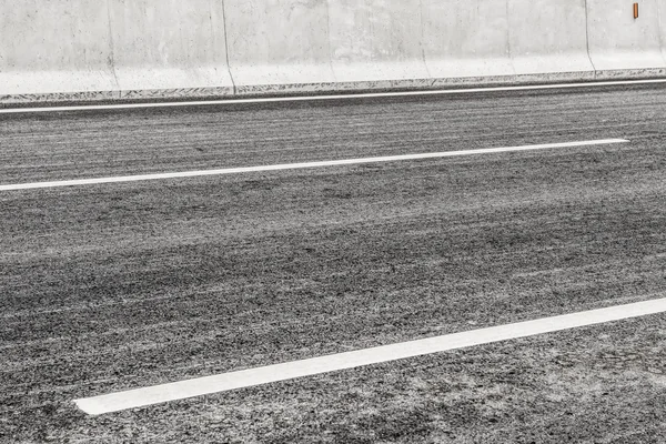 Empty blacktop in day time — Stock Photo, Image