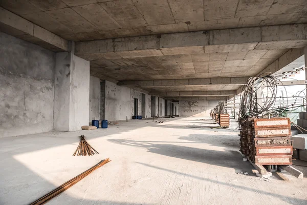 Edificio inacabado en el interior — Foto de Stock