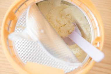 ahşap masa çocuklar için süt tozu, kapatabilir