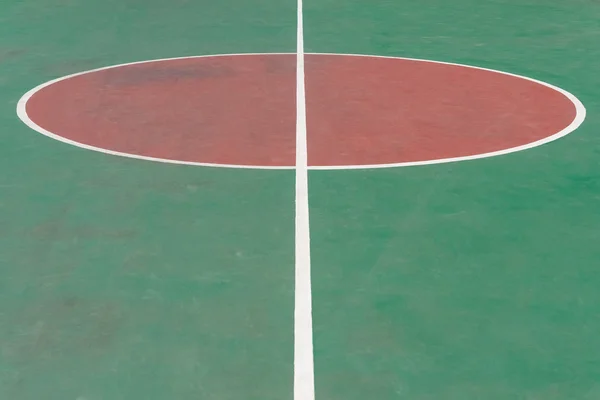 Centralny krąg boiska do koszykówki — Zdjęcie stockowe
