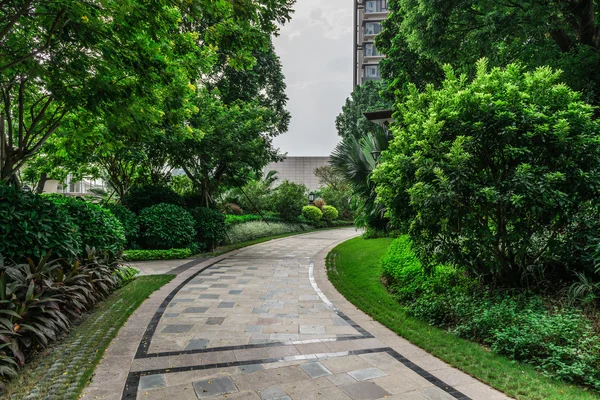 Pathway in outdoor of a residential building — Stock Photo, Image