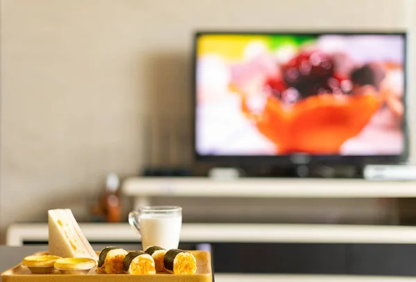 Healthy Breakfast Living Room Broadcasting Food Programme — Stock Photo, Image