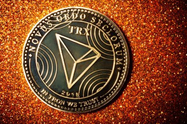 Koyu arkaplanda TRON madeni parası