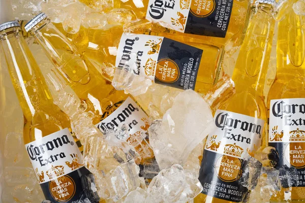 Zhongshan Guangdong China July 2021 Bottles Corona Beer Ice Close — Stock Photo, Image