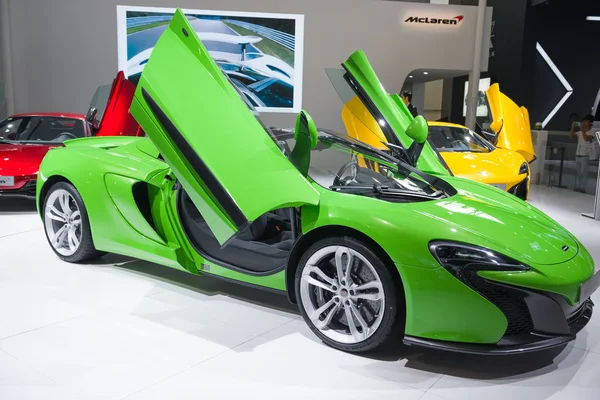 McLaren superbilar i bil utställning — Stockfoto