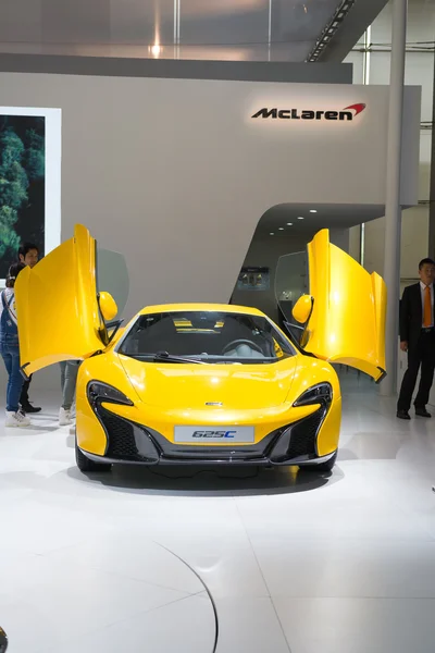 Super samochód McLaren w wystawie samochodów — Zdjęcie stockowe