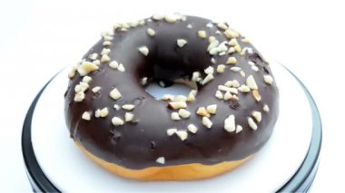 360 derece dönen çikolata tadı çörek