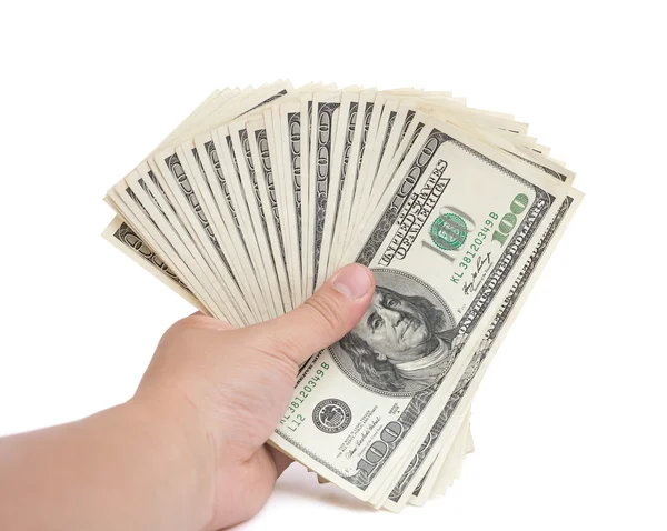 Ręka trzyma stosy 100 Usd waluty papierowej na biało ze ścieżką przycinającą — Zdjęcie stockowe