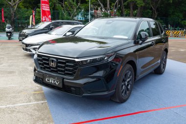 ZHONGSHAN GUANGDONG Çin - 24 Ekim 2025: siyah bir Honda CR-V araba.