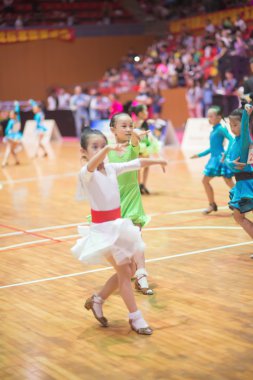 Genç dansçılar 18 Guangdong Dancespots Chamionship rekabet katılmadan