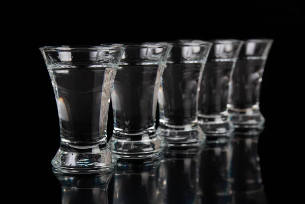 Schnapsglas Mit Tequila Und Wodka Auf Schwarzem Tisch — Stockfoto