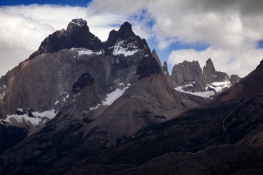 Los Cuernos, Las Torres Ulusal Parkı, Şili