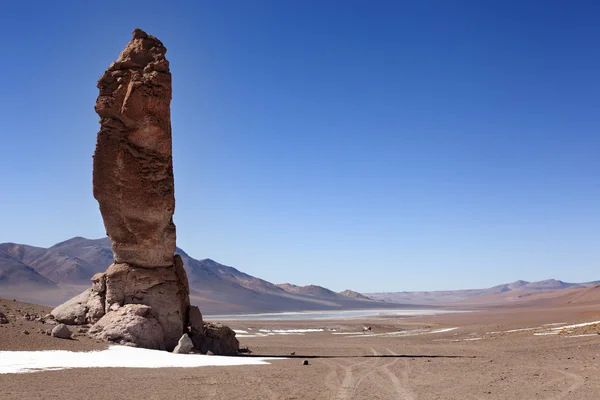 Monolito geológico. Salar de Tara — Foto de Stock