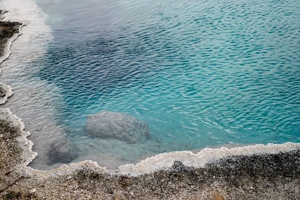 Black Pool Varm Källa Med Gråvatten West Thumb Geyser Basin — Stockfoto