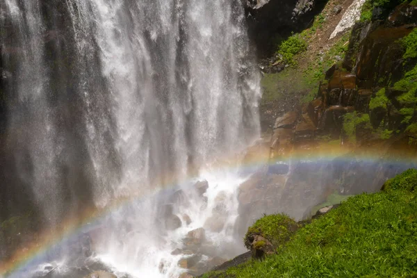 Gros Plan Arc Ciel Cascade Narada Falls Dans Mont Parc — Photo