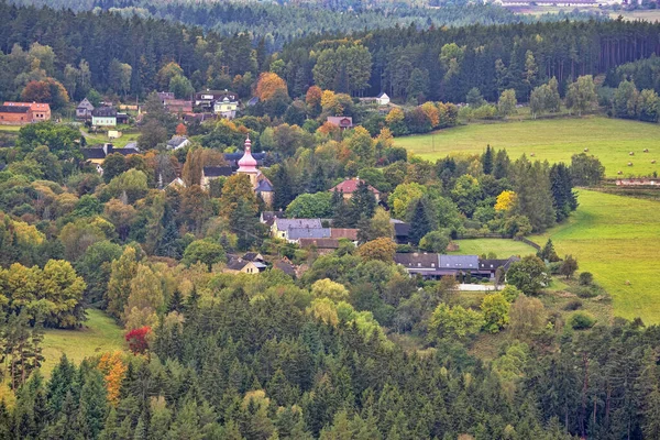Malowniczy Jesienny Krajobraz Kolorowymi Drzewami Zachodnich Czechach — Zdjęcie stockowe
