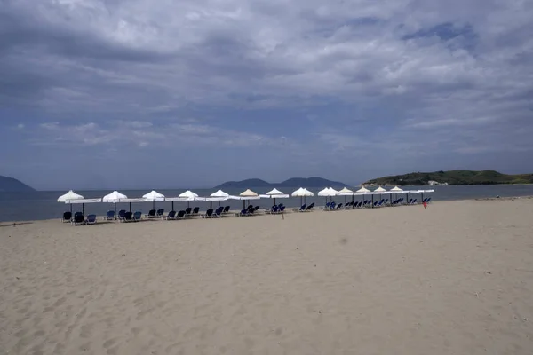 Playas Turísticas Costa Adriática Albania Están Limpias Llenas Sombrillas — Foto de Stock