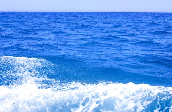 海の青い水の背景 — ストック写真