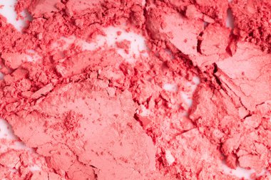 Parçalanmış mercan göz farı.