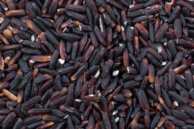 Siyah glutinous pilavı yakından çek.