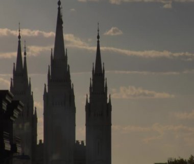Mormon Tapınağı Kulesi