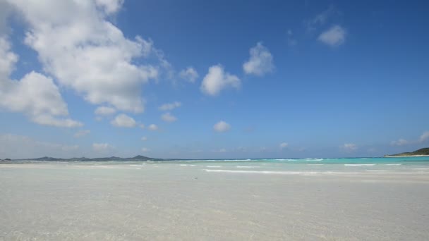 Praia bonita em Okinawa — Vídeo de Stock