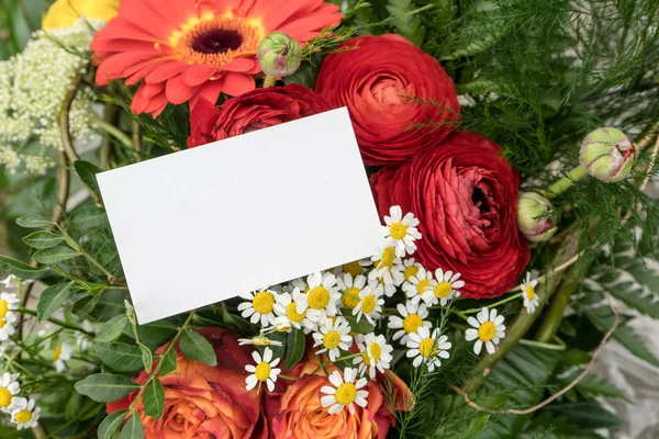 Fleurs rouges d'été — Photo