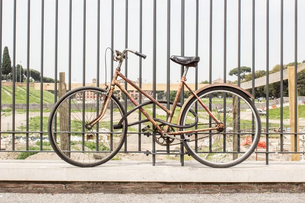 Σκουριασμένα ποδηλάτων — Φωτογραφία Αρχείου