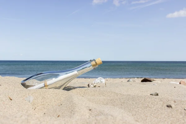 Bericht in een fles — Stockfoto