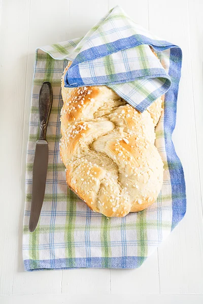 Une pâte de levure fraîchement cuite — Photo