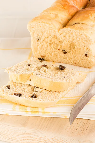 Home-baked raisin bread — Stock Photo, Image