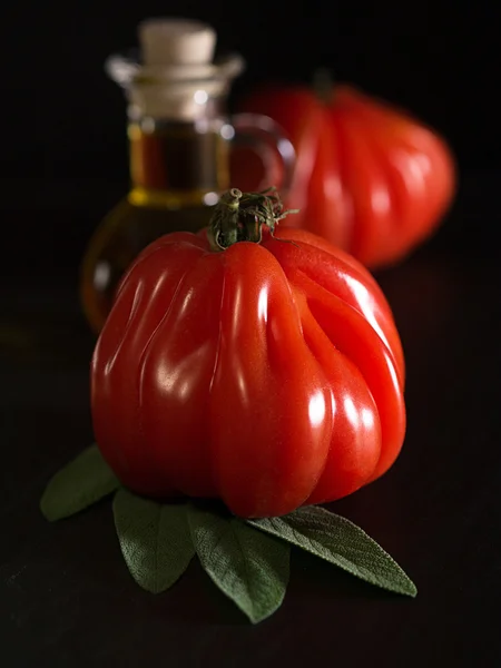 Tomates y Aceite de Oliva —  Fotos de Stock