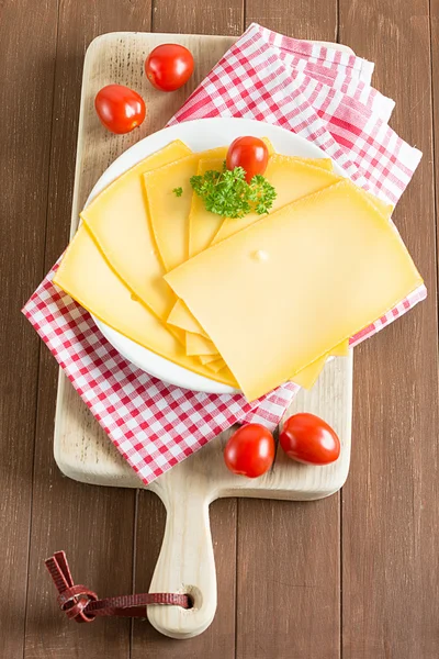 En disques de fromage coupé Images De Stock Libres De Droits