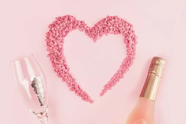 Καρδιά Σχήμα Καραμέλα Ροζ Καρδιές Φόντο Του Κέικ Ψεκάζει Επίπεδη — Φωτογραφία Αρχείου