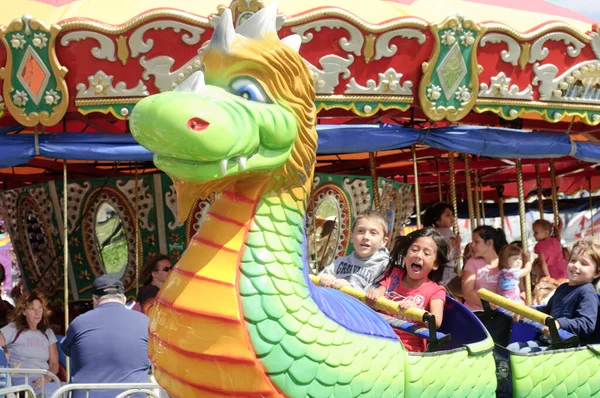 Burton Sept Kinderen Dinosauriërtrein 188E Jaarlijkse Great Geauga County Fair — Stockfoto