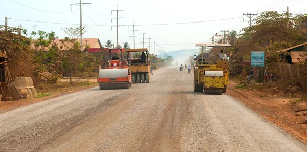 Cambodian road work — Stock Photo, Image