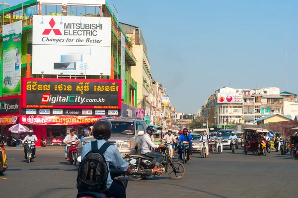 Busy intersection — Stock Photo, Image