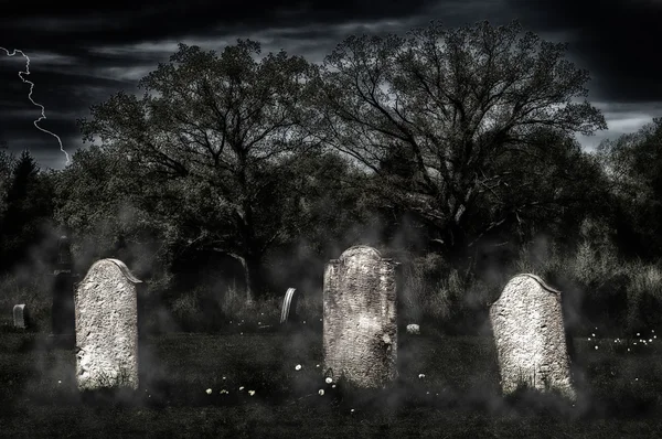 Kísérteties régi temető Stock Kép