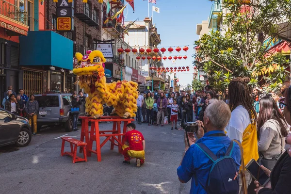 San Francisco Estados Unidos Marzo 2019 Grupo Baile León Las — Foto de Stock