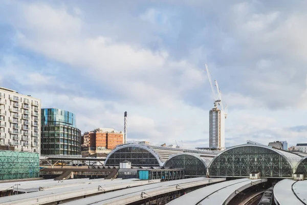 Vista Las Plataformas Vacías Estación Tren Paddington Los Edificios Londres — Foto de Stock