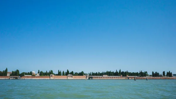 Isla Cementerio San Michele Bajo Cielo Azul Venecia Italia — Foto de Stock