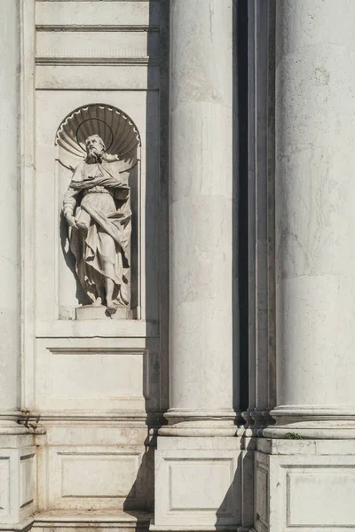 Statue Piliers Blancs Venise Italie — Photo