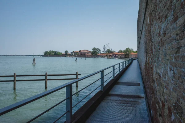 Camino Por Pared Agua Venecia Italia — Foto de Stock