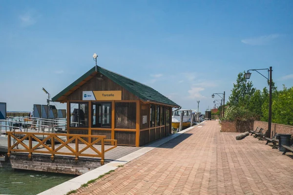 Venecia Italia Julio 2019 Estación Autobuses Acuáticos Vaporetto Isla Torcello — Foto de Stock