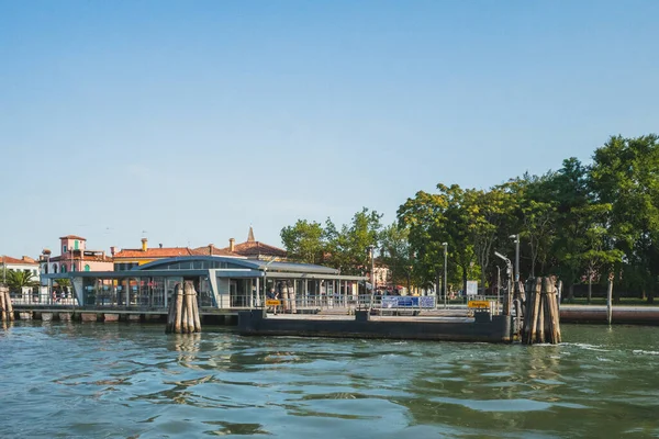 Venedik Talya Temmuz 2019 Venedik Talya Daki Burano Adasındaki Otobüsü — Stok fotoğraf