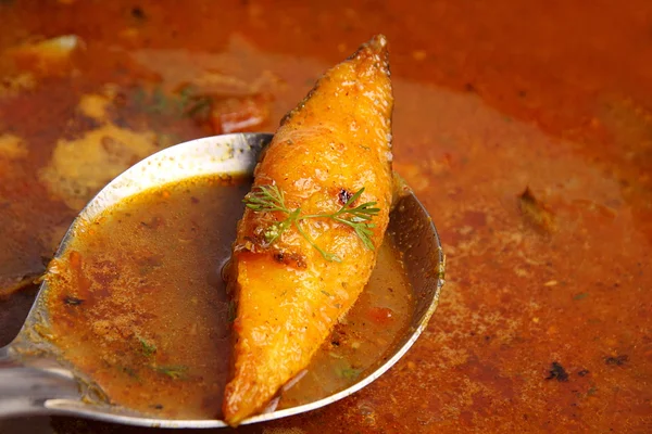 Pomfret fry curry — Stock Photo, Image