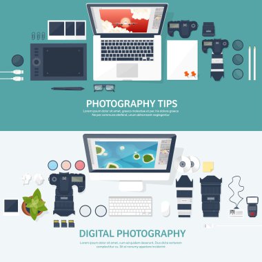 Fotoğrafçı ekipman üzerinde bir tablo. Fotoğraf araçları, fotoğraf düzenleme, beğenilen düz arka plan. Dijital photocamera lens ile. Vektör çizim.