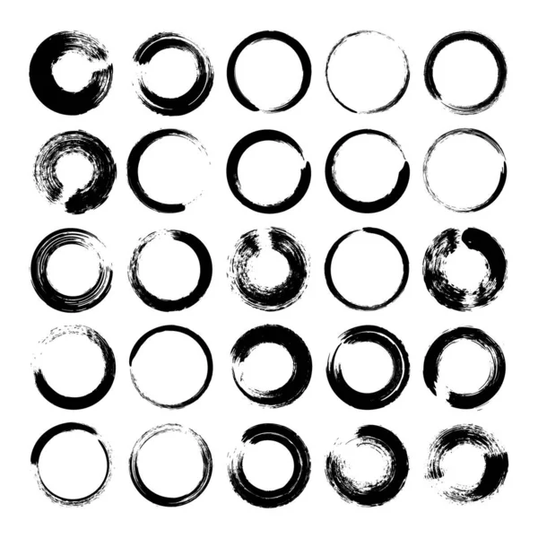Grunge daireleri, fırça darbeleri, çizgiler, mürekkep lekeleri, elle çizilmiş karalama şekilleri. El yapımı kabataslak izler, akrilik lekeler, kömür çizgileri. Boya dokuları, kuru fırça etkisi. Vektör illüstrasyonu.