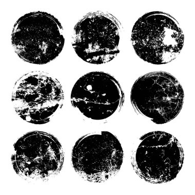 Grunge lekeler ve çiziklerle daireler çiziyor. Çember fırça darbesi, yuvarlak şekil tasarım elementi. Sıkıntılı kirli metin çerçevesi, sınır, çıkartma ya da etiket. Boya fırçası, mürekkep lekeleri. Vektör illüstrasyonu.
